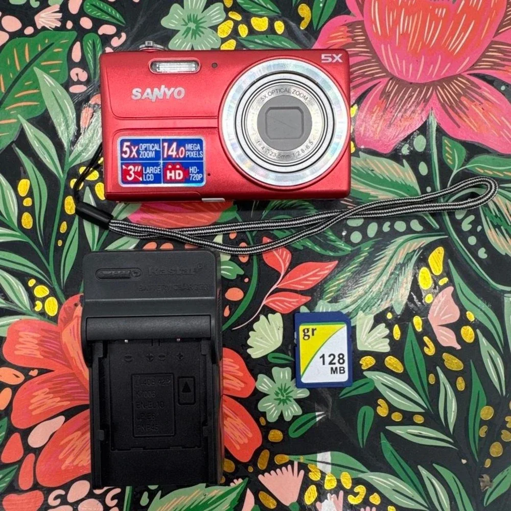Sanyo VPC-T1496 Digital Camera – Compact Point-and-Shoot Camera